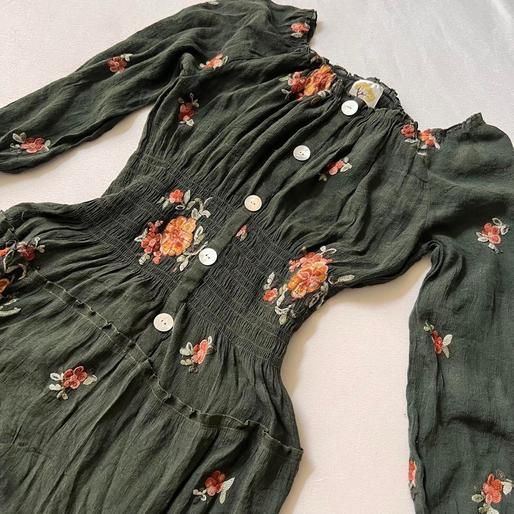 Fig & Flower Green Floral Embroidered Long Tiered Maxi Autumn Fall Thanksgiving - Picture 2 of 8